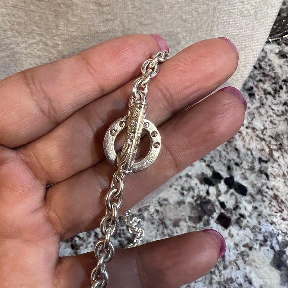 NEW—unique God of Piece cross necklace - Picture 6 of 8